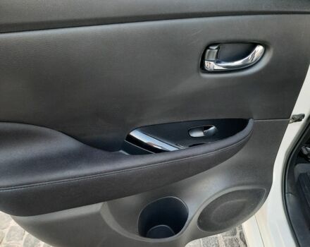 Білий Ніссан Ліф, об'ємом двигуна 0 л та пробігом 80 тис. км за 13500 $, фото 10 на Automoto.ua