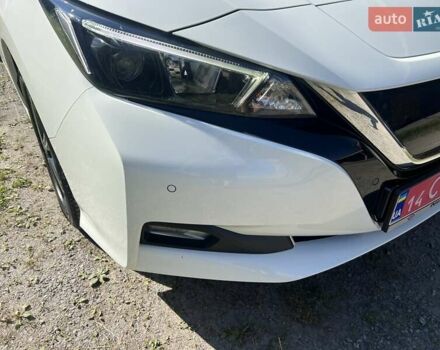 Білий Ніссан Ліф, об'ємом двигуна 0 л та пробігом 78 тис. км за 14200 $, фото 12 на Automoto.ua