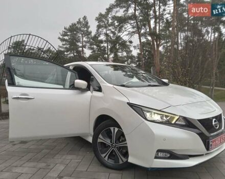Білий Ніссан Ліф, об'ємом двигуна 0 л та пробігом 81 тис. км за 16990 $, фото 19 на Automoto.ua