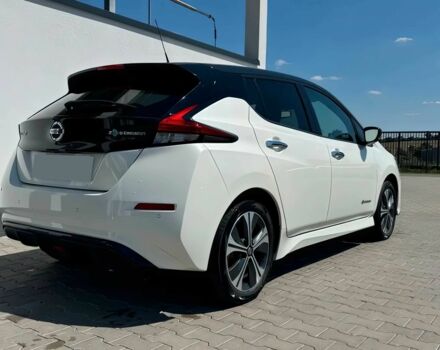Білий Ніссан Ліф, об'ємом двигуна 0 л та пробігом 43 тис. км за 9000 $, фото 4 на Automoto.ua