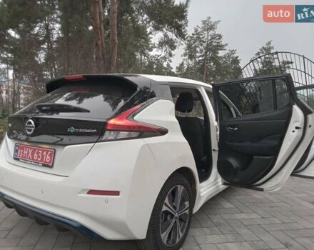 Білий Ніссан Ліф, об'ємом двигуна 0 л та пробігом 81 тис. км за 16990 $, фото 23 на Automoto.ua