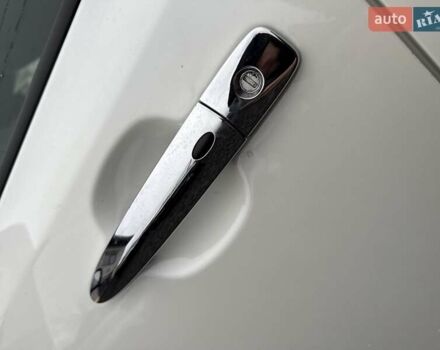 Белый Ниссан Лиф, объемом двигателя 0 л и пробегом 77 тыс. км за 13200 $, фото 39 на Automoto.ua