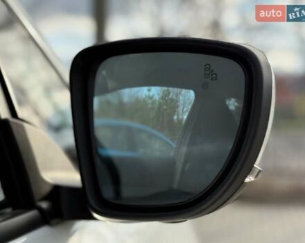 Белый Ниссан Лиф, объемом двигателя 0 л и пробегом 98 тыс. км за 15950 $, фото 32 на Automoto.ua