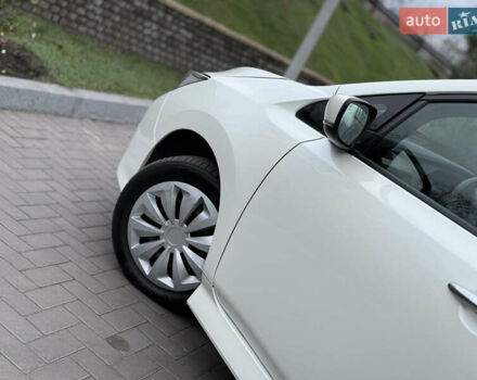 Белый Ниссан Лиф, объемом двигателя 0 л и пробегом 115 тыс. км за 11700 $, фото 18 на Automoto.ua