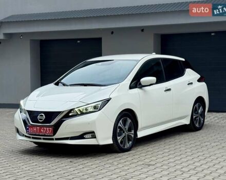 Білий Ніссан Ліф, об'ємом двигуна 0 л та пробігом 46 тис. км за 13800 $, фото 12 на Automoto.ua