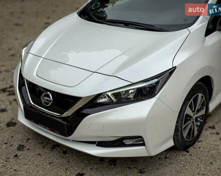 Білий Ніссан Ліф, об'ємом двигуна 0 л та пробігом 18 тис. км за 14500 $, фото 30 на Automoto.ua