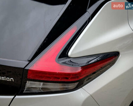 Білий Ніссан Ліф, об'ємом двигуна 0 л та пробігом 18 тис. км за 14500 $, фото 50 на Automoto.ua