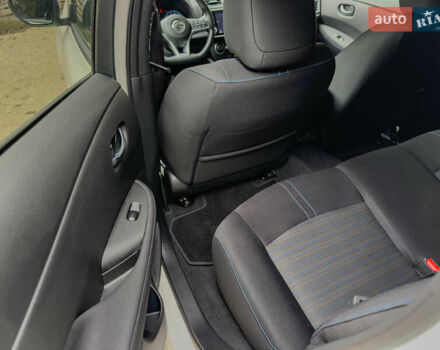 Білий Ніссан Ліф, об'ємом двигуна 0 л та пробігом 18 тис. км за 14500 $, фото 82 на Automoto.ua