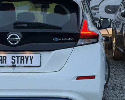 Белый Ниссан Лиф, объемом двигателя 0 л и пробегом 43 тыс. км за 12500 $, фото 20 на Automoto.ua