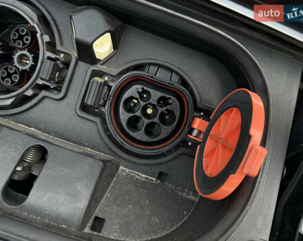 Белый Ниссан Лиф, объемом двигателя 0 л и пробегом 115 тыс. км за 11700 $, фото 47 на Automoto.ua