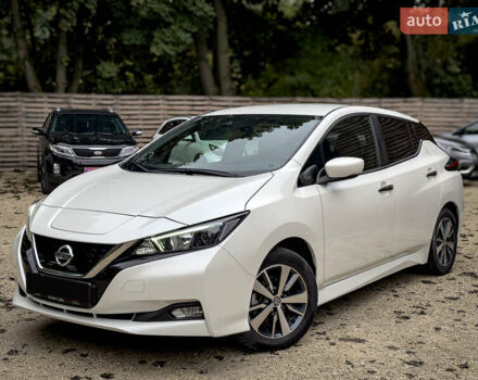 Білий Ніссан Ліф, об'ємом двигуна 0 л та пробігом 18 тис. км за 14500 $, фото 14 на Automoto.ua