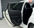 Білий Ніссан Ліф, об'ємом двигуна 0 л та пробігом 46 тис. км за 13800 $, фото 62 на Automoto.ua