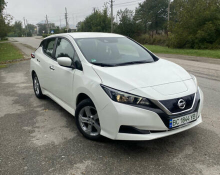 Белый Ниссан Лиф, объемом двигателя 0 л и пробегом 41 тыс. км за 13100 $, фото 3 на Automoto.ua