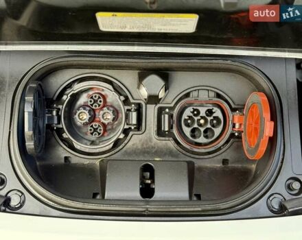 Белый Ниссан Лиф, объемом двигателя 0 л и пробегом 98 тыс. км за 15950 $, фото 28 на Automoto.ua