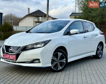 Белый Ниссан Лиф, объемом двигателя 0 л и пробегом 98 тыс. км за 15950 $, фото 7 на Automoto.ua