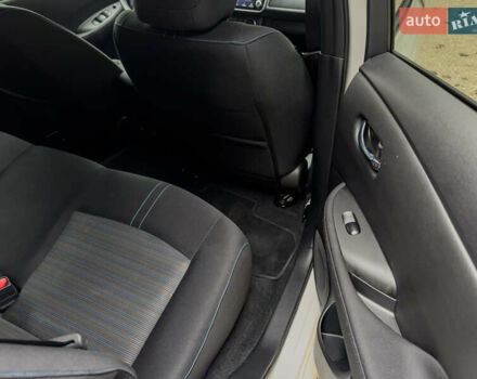 Білий Ніссан Ліф, об'ємом двигуна 0 л та пробігом 18 тис. км за 14500 $, фото 95 на Automoto.ua