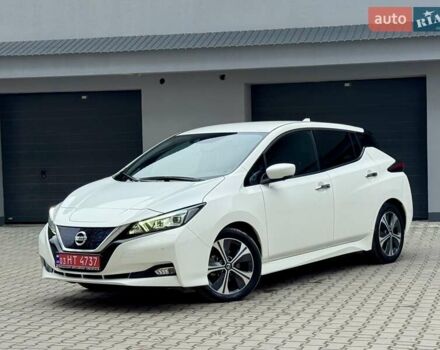 Білий Ніссан Ліф, об'ємом двигуна 0 л та пробігом 46 тис. км за 13800 $, фото 6 на Automoto.ua