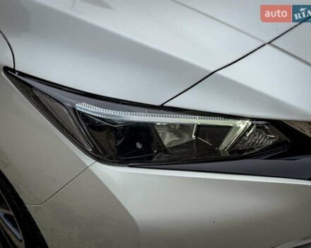 Білий Ніссан Ліф, об'ємом двигуна 0 л та пробігом 18 тис. км за 14500 $, фото 40 на Automoto.ua