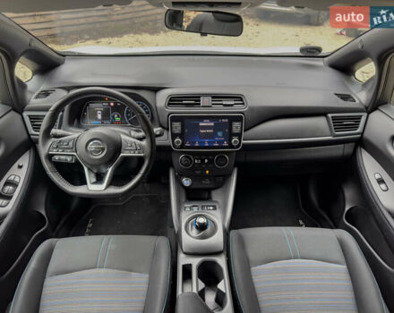 Білий Ніссан Ліф, об'ємом двигуна 0 л та пробігом 18 тис. км за 14500 $, фото 85 на Automoto.ua