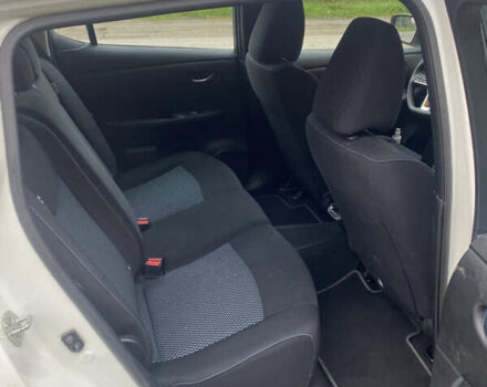 Белый Ниссан Лиф, объемом двигателя 0 л и пробегом 41 тыс. км за 13100 $, фото 10 на Automoto.ua