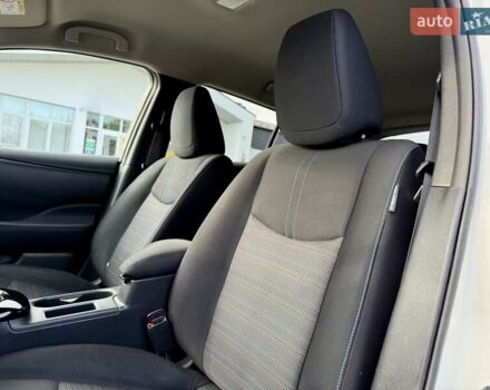 Белый Ниссан Лиф, объемом двигателя 0 л и пробегом 98 тыс. км за 15950 $, фото 47 на Automoto.ua