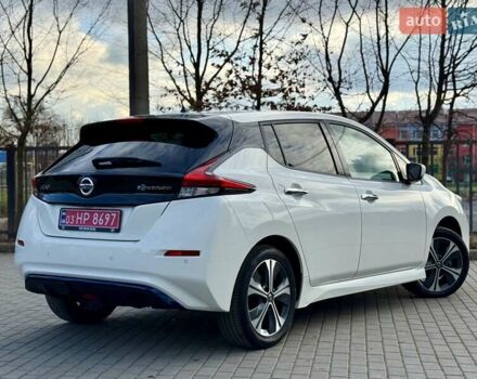 Белый Ниссан Лиф, объемом двигателя 0 л и пробегом 98 тыс. км за 15950 $, фото 19 на Automoto.ua