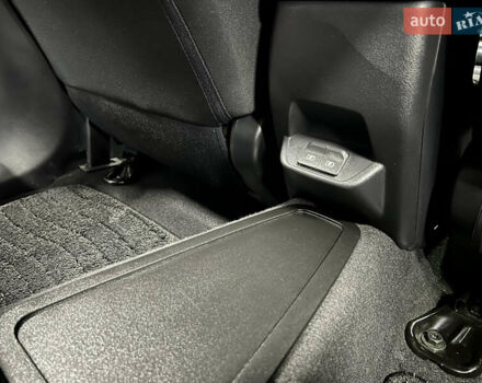 Белый Ниссан Лиф, объемом двигателя 0 л и пробегом 27 тыс. км за 13700 $, фото 28 на Automoto.ua