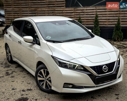 Білий Ніссан Ліф, об'ємом двигуна 0 л та пробігом 18 тис. км за 14500 $, фото 9 на Automoto.ua