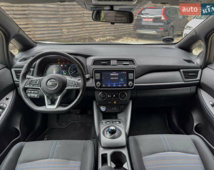 Білий Ніссан Ліф, об'ємом двигуна 0 л та пробігом 18 тис. км за 14500 $, фото 86 на Automoto.ua