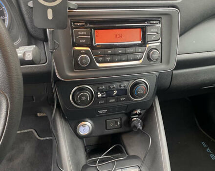 Белый Ниссан Лиф, объемом двигателя 0 л и пробегом 41 тыс. км за 13100 $, фото 16 на Automoto.ua