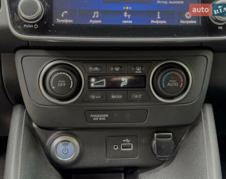 Білий Ніссан Ліф, об'ємом двигуна 0 л та пробігом 18 тис. км за 14500 $, фото 68 на Automoto.ua