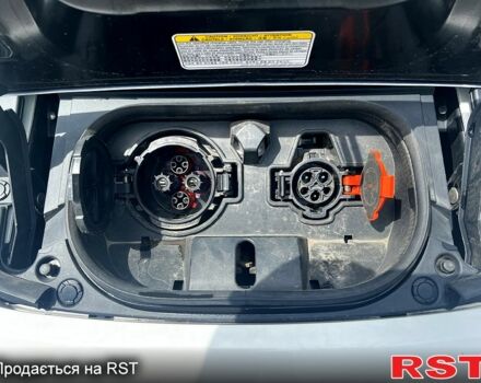 Белый Ниссан Лиф, объемом двигателя 0 л и пробегом 116 тыс. км за 13500 $, фото 5 на Automoto.ua