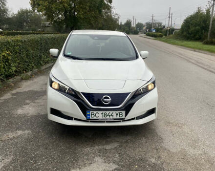 Белый Ниссан Лиф, объемом двигателя 0 л и пробегом 41 тыс. км за 13100 $, фото 2 на Automoto.ua