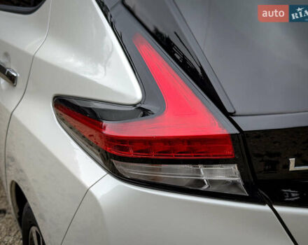 Білий Ніссан Ліф, об'ємом двигуна 0 л та пробігом 18 тис. км за 14500 $, фото 47 на Automoto.ua