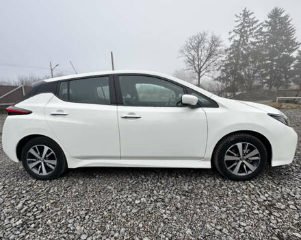 Білий Ніссан Ліф, об'ємом двигуна 0 л та пробігом 32 тис. км за 13999 $, фото 7 на Automoto.ua