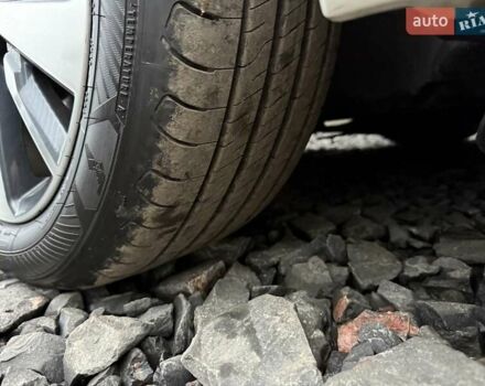 Белый Ниссан Лиф, объемом двигателя 0 л и пробегом 77 тыс. км за 13200 $, фото 45 на Automoto.ua