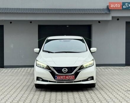 Білий Ніссан Ліф, об'ємом двигуна 0 л та пробігом 46 тис. км за 13800 $, фото 8 на Automoto.ua