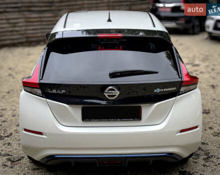 Білий Ніссан Ліф, об'ємом двигуна 0 л та пробігом 18 тис. км за 14500 $, фото 36 на Automoto.ua