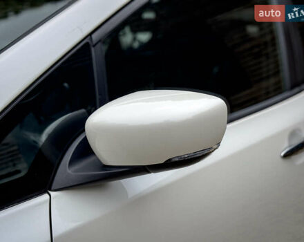 Білий Ніссан Ліф, об'ємом двигуна 0 л та пробігом 18 тис. км за 14500 $, фото 53 на Automoto.ua