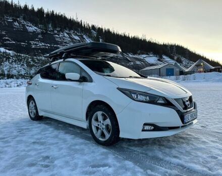 Білий Ніссан Ліф, об'ємом двигуна 0 л та пробігом 62 тис. км за 16200 $, фото 1 на Automoto.ua