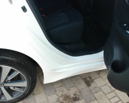 Белый Ниссан Лиф, объемом двигателя 0 л и пробегом 50 тыс. км за 14900 $, фото 15 на Automoto.ua