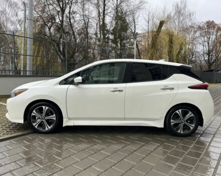 Белый Ниссан Лиф, объемом двигателя 0 л и пробегом 27 тыс. км за 13800 $, фото 6 на Automoto.ua