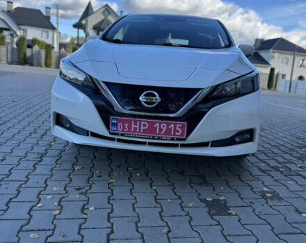 Белый Ниссан Лиф, объемом двигателя 0 л и пробегом 69 тыс. км за 14990 $, фото 8 на Automoto.ua