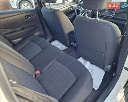 Белый Ниссан Лиф, объемом двигателя 0 л и пробегом 93 тыс. км за 14600 $, фото 38 на Automoto.ua