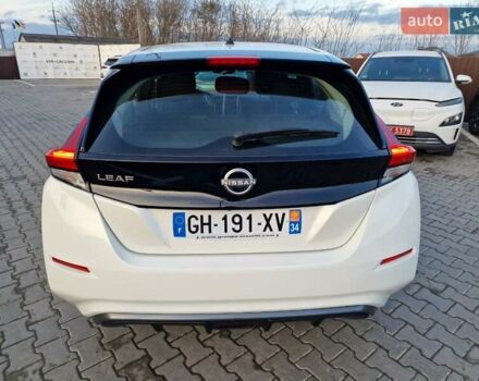 Белый Ниссан Лиф, объемом двигателя 0 л и пробегом 93 тыс. км за 14600 $, фото 11 на Automoto.ua