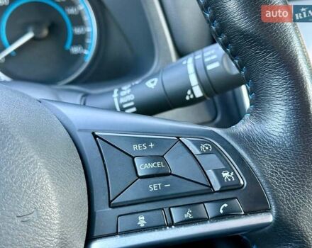 Белый Ниссан Лиф, объемом двигателя 0 л и пробегом 38 тыс. км за 14999 $, фото 31 на Automoto.ua