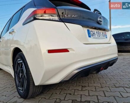 Белый Ниссан Лиф, объемом двигателя 0 л и пробегом 93 тыс. км за 14600 $, фото 12 на Automoto.ua