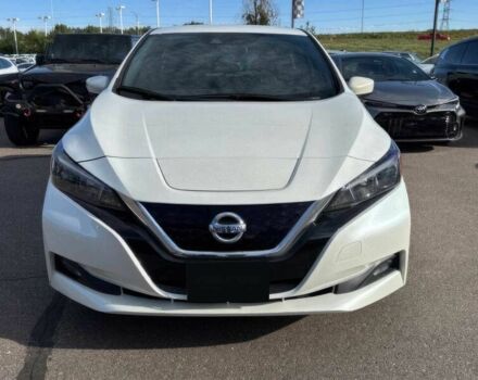 Білий Ніссан Ліф, об'ємом двигуна 0 л та пробігом 16 тис. км за 7600 $, фото 1 на Automoto.ua