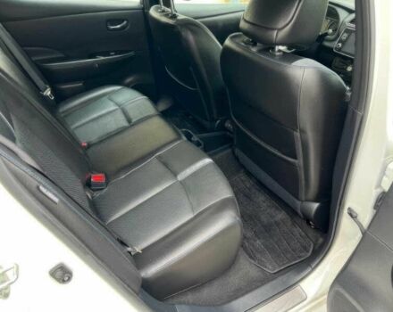 Білий Ніссан Ліф, об'ємом двигуна 0 л та пробігом 20 тис. км за 18000 $, фото 10 на Automoto.ua