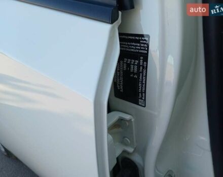 Білий Ніссан Ліф, об'ємом двигуна 0 л та пробігом 27 тис. км за 16800 $, фото 30 на Automoto.ua